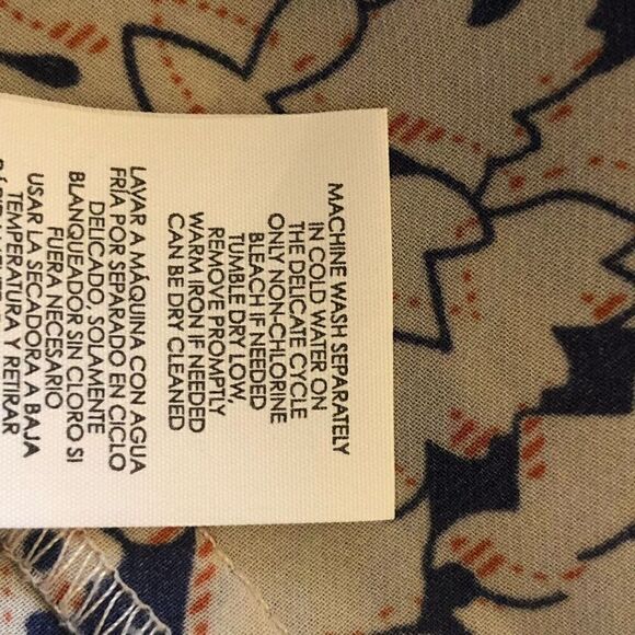 CAbi Stevie Flutter Sleeve Top Size XS - Picture 11 of 15